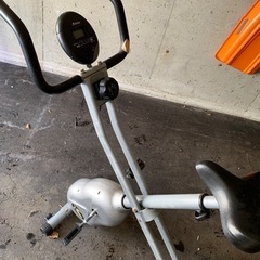 【値下げ】フィットネスバイク AUSSIE X-BIKE＋エア縄跳び