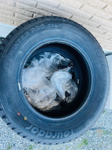 スタッドレスNEW ダイヤ195/65R15 ¥37,000