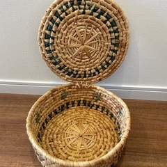 【お取引中】アジアン風 ~竹~ 円形収納ケース　美品の画像