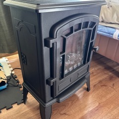 暖炉型ファンヒーターの画像