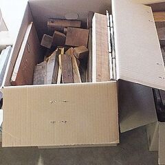 【 廃材です。】　薪ストーブなどに 