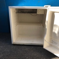 ワンドア冷蔵庫　無料で差し上げますの画像