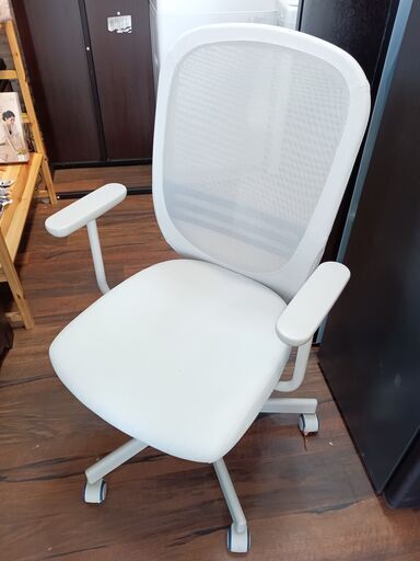 IKEA イケア　FLINTAN　デスクチェア　サイズ（約）幅60×奥45×高100　　■近隣配送無料 買取GO‼　栄和店