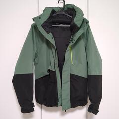 エックスシェルター断熱防水防寒ジャケット Sサイズ　
