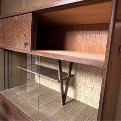 整理ダンスの画像