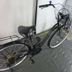 E6　★限定特価★ 中古自転車 【26インチ　軽快車　6段　LEDダイナモライト 】 入札お待ちしております(*^▽^*)の画像
