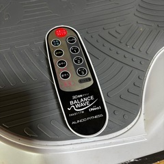 美品✨3D振動マシン　エクササイズマシン　BALANCE WAVE バランスウェーブの画像