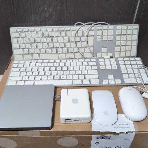 Apple　周辺機器　キーボード　マウス　ドライブ