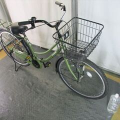 E11　★限定特価★ 中古自転車 【26インチ　軽快車　グリーン　6段　LEDダイナモライト 】の画像