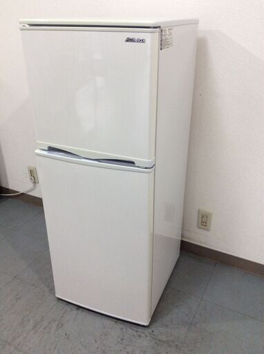 （3/9受渡済）JT10079【Abitelax/アビテラックス 2ドア冷蔵庫】美品 2019年製 AR-143E 家電 キッチン 冷蔵冷凍庫 右開き 138L
