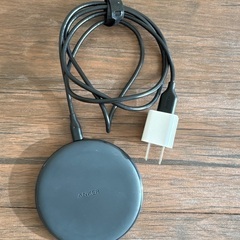 ワイヤレス充電器の画像