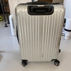 スーツケース　の画像