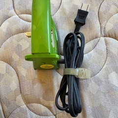 レトロ　小さいアイロン　日立