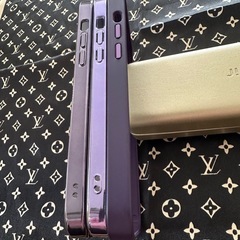 iPhone14ProMAX用☆中古透明MagSafe等3個セット紫系の画像