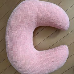 マーナ　桶屋式　授乳クッション　ピンク