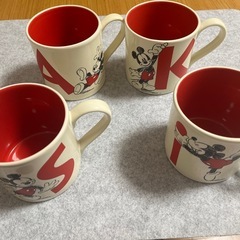ディズニー　パリ　マグカップ　4個