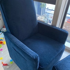 Sierra Swivel Glider with Ottoman の画像