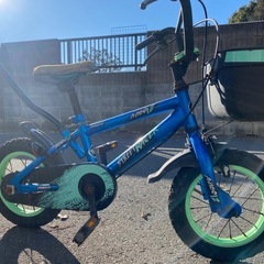 子ども用　自転車　補助あり
の画像