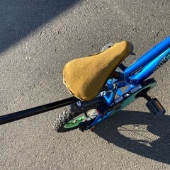 子ども用　自転車　補助あり
の画像