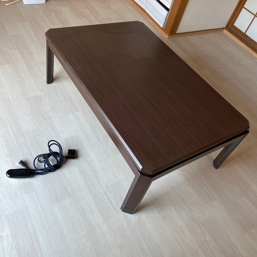 取引決定しました。　　\nこたつ　長方形
