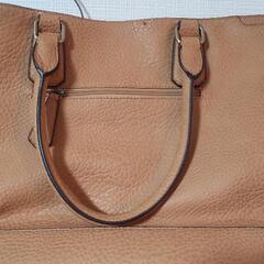 ハンドバッグ A4サイズ  【⠀週末処分予定⠀】の画像