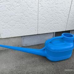 水まきジョウロ