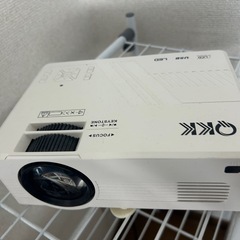 プロジェクター