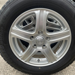 15インチスノータイヤ、ホイールセットの画像