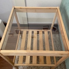 【取引決定】IKEA サイドテーブル（ガラスの天板）の画像