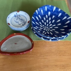 食器の画像