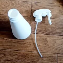 【新品未使用】送料無料　ヘアケア用ボトルセットトリガースプレー　美容師家試験　ニューエバーの画像