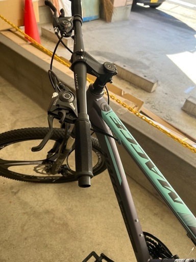 マウンテンバイク 26インチ 21段変速 MTB 