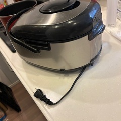 【HITACHI】炊飯器 RZ-AC10Mの画像