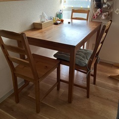 IKEAダイニングテーブル&イス4脚