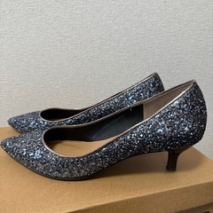 美品　ラメ　パンプスの画像