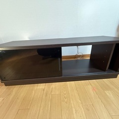 TV台の画像