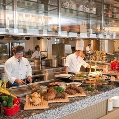 Hilton スリユン ランチビュッフェ 1000円！【レア案件！】  - 中頭郡