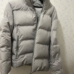 ユニクロ ダウンジャケット 去年購入 定価14000円くらい