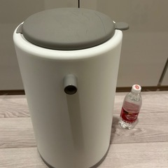 【お取引中】ライクイット（like-it)　オムツゴミ箱　の画像