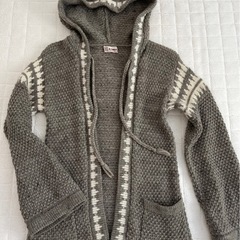 Mc WORLD レディース長袖 ニットセーター フード付き カーディガンの画像