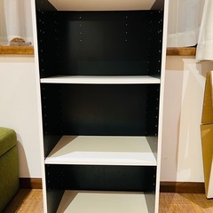 モノクロ　棚
