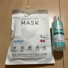 ユニクロUNIQLOエアリズムマスクと消毒液