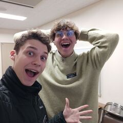 外人と地元のレストランに行きましょう！