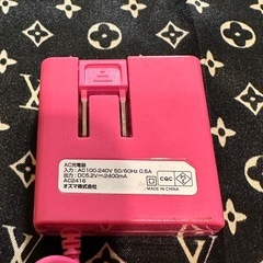 AC電源スマホなどの充電器USBtypeBの画像
