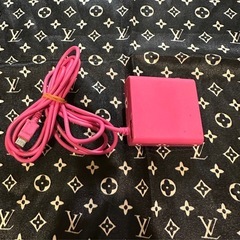 AC電源スマホなどの充電器USBtypeB