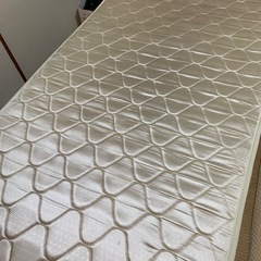 マットレス差し上げます