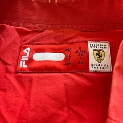 FILA Ferrari ロゴ入り レッドシャツ Sサイズの画像