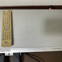 VHS .DVDデッキの画像