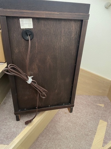 IDC 大塚家具 ビエンナ ナイトテーブル コンセント オーク材　出雲木工　①