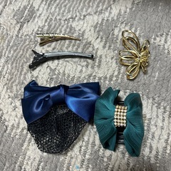 ヘアアクセサリー